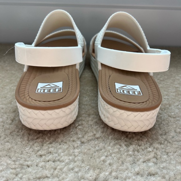 Reef Water Vista - Picture 6 of 7